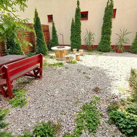 Villa Aida Apartman Hajdúszoboszló Exterior foto
