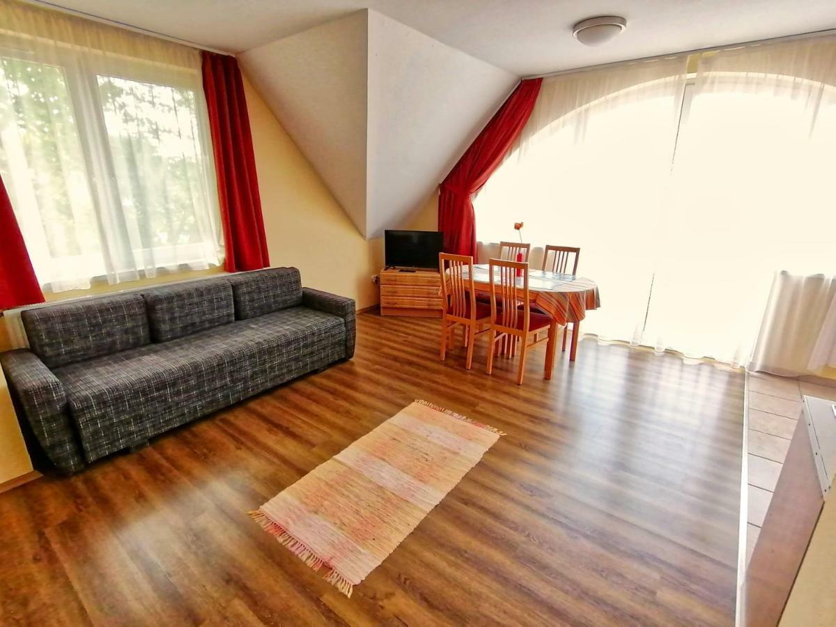 Villa Aida Apartman Hajdúszoboszló Exterior foto