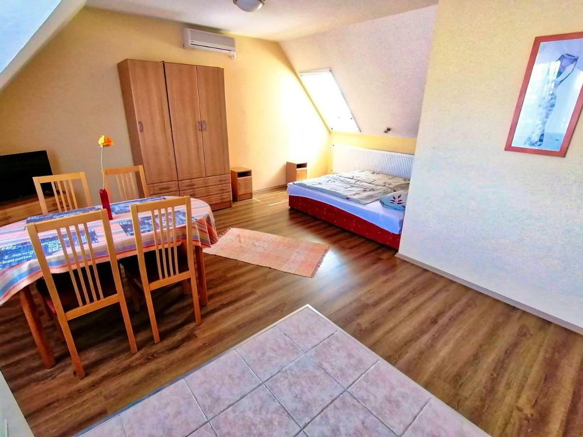 Villa Aida Apartman Hajdúszoboszló Exterior foto
